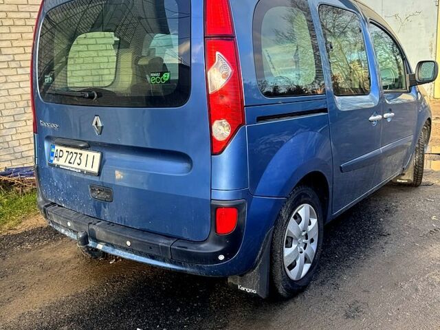 Синий Рено Кенгу, объемом двигателя 1.5 л и пробегом 195 тыс. км за 7400 $, фото 3 на Automoto.ua