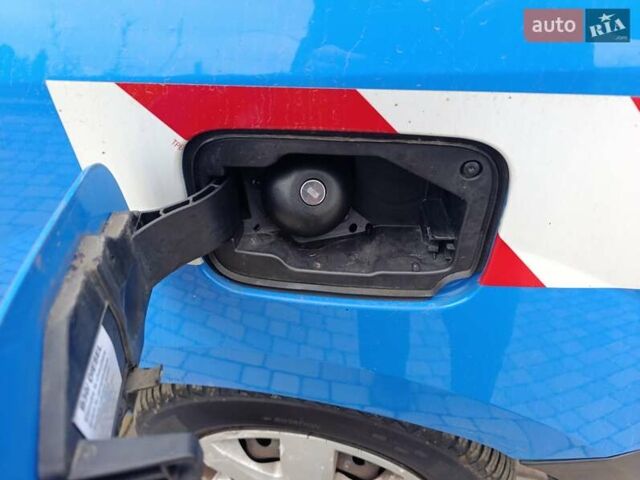 Рено Кєнгу 2013 у Хмельницькому на Automoto.ua Синій Рено Кєнгу, об'ємом двигуна 0 л та пробігом 42 тис. км за 4800 $, фото 10 на Automoto.ua