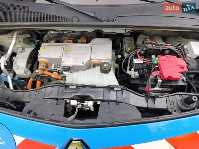 Рено Кєнгу 2013 у Хмельницькому на Automoto.ua Синій Рено Кєнгу, об'ємом двигуна 0 л та пробігом 42 тис. км за 4800 $, фото 13 на Automoto.ua