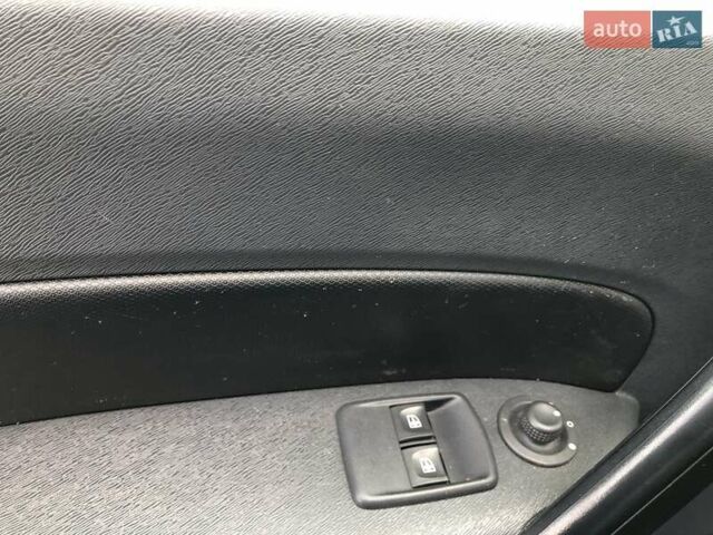 Синій Рено Кєнгу, об'ємом двигуна 0 л та пробігом 37 тис. км за 6900 $, фото 9 на Automoto.ua