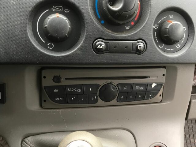 Синій Рено Кєнгу, об'ємом двигуна 1.6 л та пробігом 220 тис. км за 6700 $, фото 7 на Automoto.ua