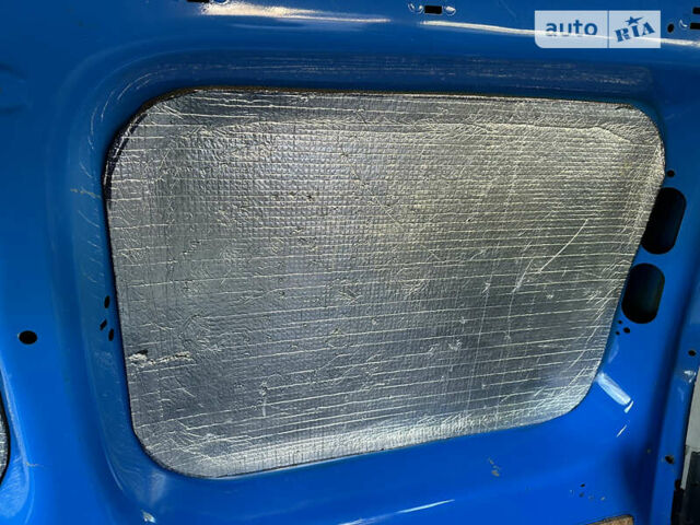 Синій Рено Кєнгу, об'ємом двигуна 1.46 л та пробігом 202 тис. км за 5299 $, фото 38 на Automoto.ua
