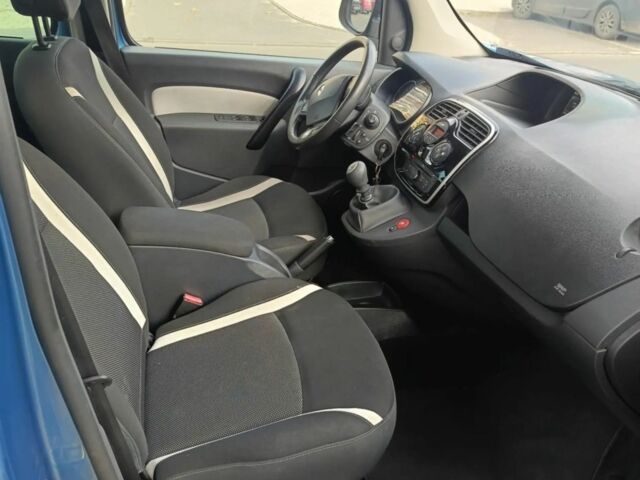 Синій Рено Кєнгу, об'ємом двигуна 1.2 л та пробігом 92 тис. км за 3450 $, фото 9 на Automoto.ua