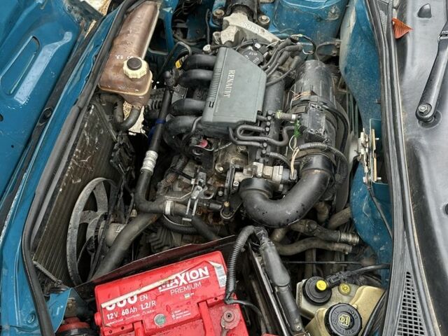 Синий Рено Кенгу, объемом двигателя 1.2 л и пробегом 147 тыс. км за 1700 $, фото 7 на Automoto.ua