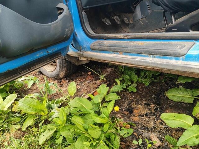 Синий Рено Кенгу, объемом двигателя 9 л и пробегом 100 тыс. км за 1200 $, фото 6 на Automoto.ua