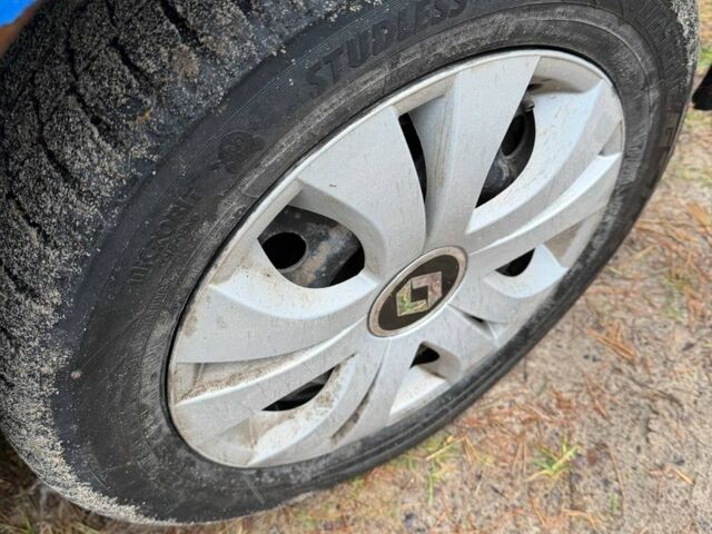 Синий Рено Кенгу, объемом двигателя 1.1 л и пробегом 195 тыс. км за 2450 $, фото 11 на Automoto.ua