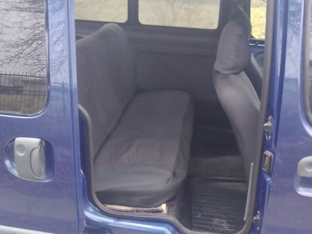 Синий Рено Кенгу, объемом двигателя 1.9 л и пробегом 395 тыс. км за 2300 $, фото 5 на Automoto.ua