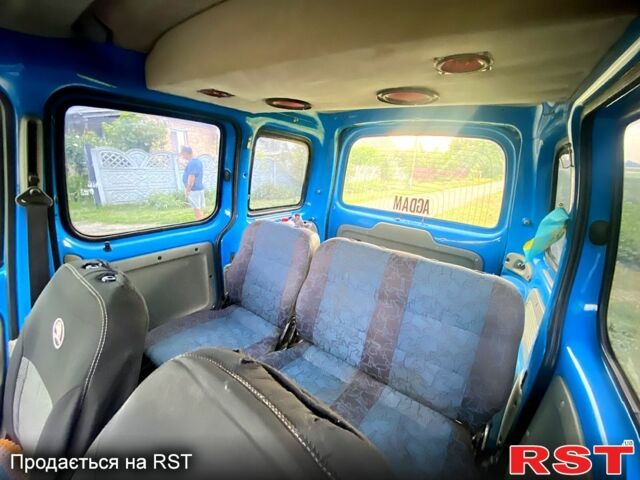 Синий Рено Кенгу, объемом двигателя 1.9 л и пробегом 220 тыс. км за 3500 $, фото 6 на Automoto.ua