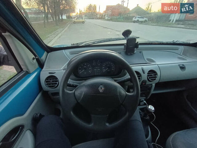 Синий Рено Кенгу, объемом двигателя 1.15 л и пробегом 200 тыс. км за 3000 $, фото 8 на Automoto.ua