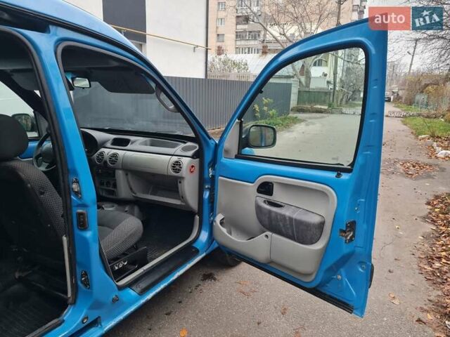 Синий Рено Кенгу, объемом двигателя 1.46 л и пробегом 260 тыс. км за 3600 $, фото 11 на Automoto.ua