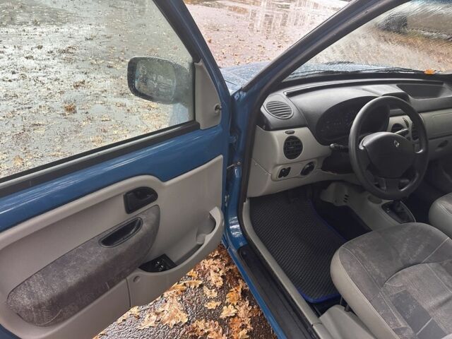 Синий Рено Кенгу, объемом двигателя 1.6 л и пробегом 200 тыс. км за 4900 $, фото 9 на Automoto.ua