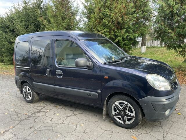 Рено Кенгу 2003 в Остоге на Automoto.ua Синий Рено Кенгу, объемом двигателя 1.5 л и пробегом 270 тыс. км за 2999 $, фото 7 на Automoto.ua