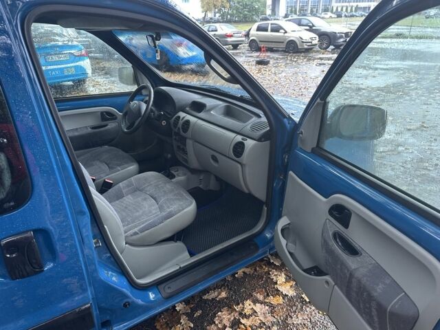 Синий Рено Кенгу, объемом двигателя 1.6 л и пробегом 200 тыс. км за 4900 $, фото 12 на Automoto.ua