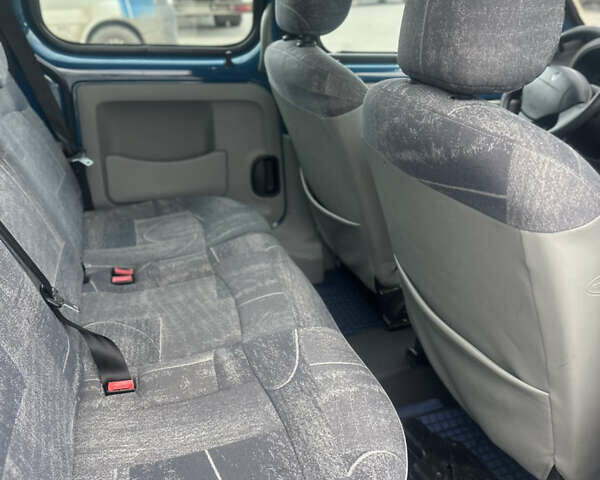 Синий Рено Кенгу, объемом двигателя 1.6 л и пробегом 144 тыс. км за 5800 $, фото 14 на Automoto.ua