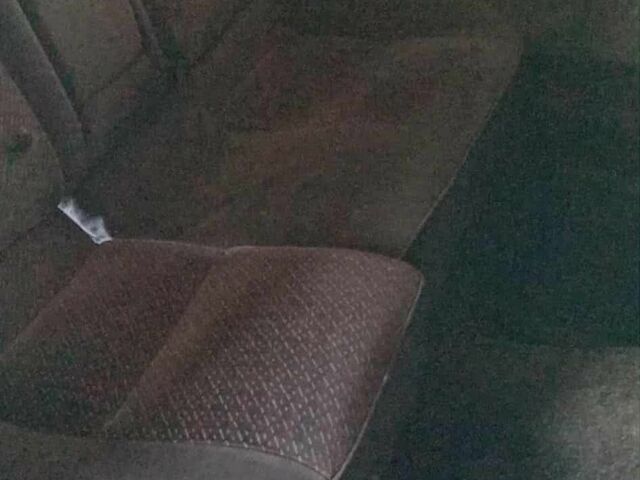 Рено Кенгу 2004 в Вижнице на Automoto.ua Синий Рено Кенгу, объемом двигателя 1.5 л и пробегом 300 тыс. км за 3750 $, фото 14 на Automoto.ua