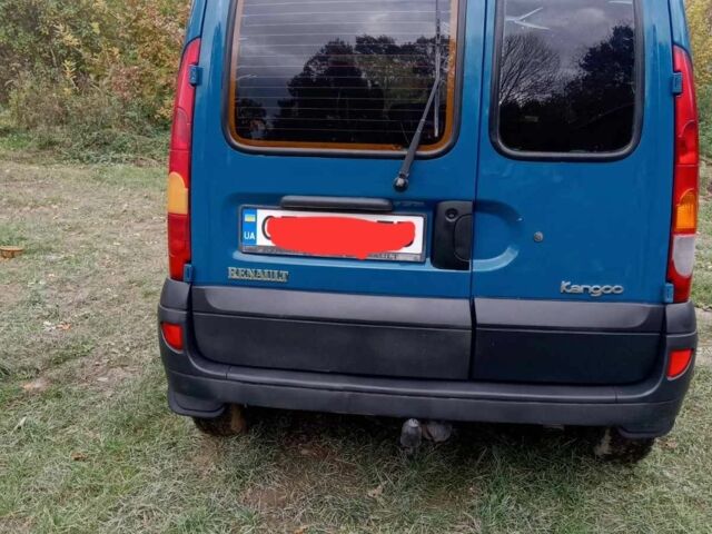 Рено Кенгу 2004 в Вижнице на Automoto.ua Синий Рено Кенгу, объемом двигателя 1.5 л и пробегом 300 тыс. км за 3750 $, фото 2 на Automoto.ua