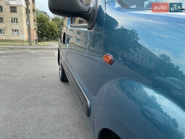 Рено Кенгу 2004 в Виннице на Automoto.ua Синий Рено Кенгу, объемом двигателя 1.4 л и пробегом 281 тыс. км за 4750 $, фото 13 на Automoto.ua