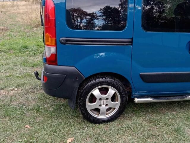 Рено Кенгу 2004 в Вижнице на Automoto.ua Синий Рено Кенгу, объемом двигателя 1.5 л и пробегом 300 тыс. км за 3750 $, фото 1 на Automoto.ua