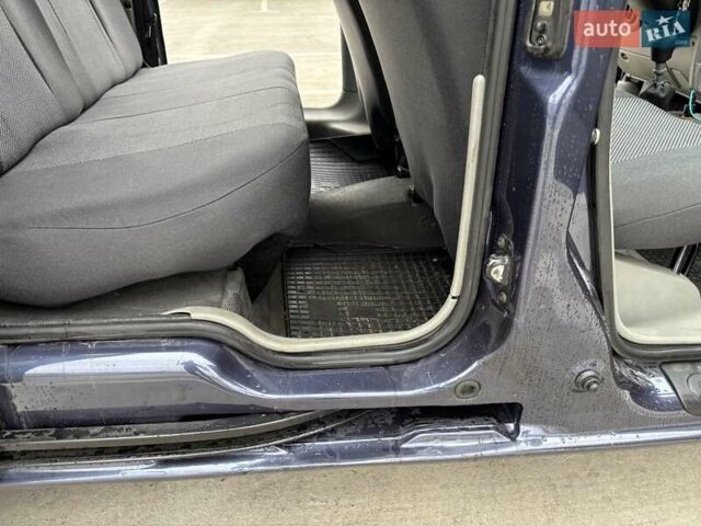 Синій Рено Кєнгу, об'ємом двигуна 1.4 л та пробігом 370 тис. км за 4900 $, фото 15 на Automoto.ua
