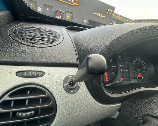 Синий Рено Кенгу, объемом двигателя 1.6 л и пробегом 144 тыс. км за 5800 $, фото 25 на Automoto.ua