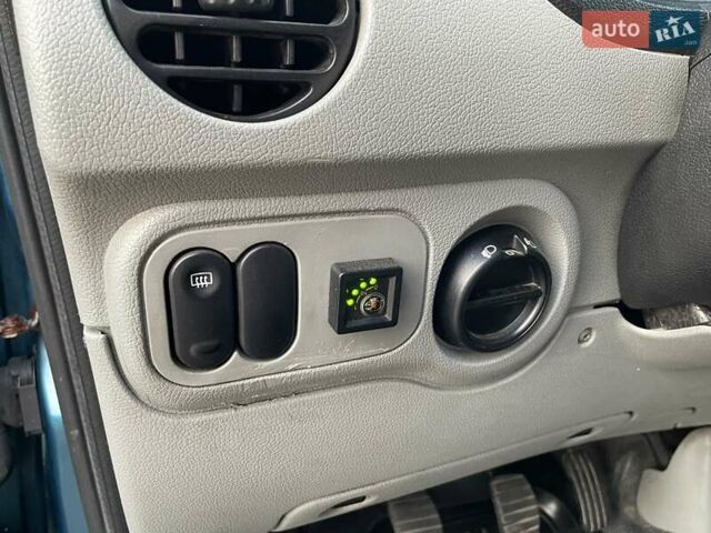 Рено Кенгу 2004 в Виннице на Automoto.ua Синий Рено Кенгу, объемом двигателя 1.4 л и пробегом 281 тыс. км за 4750 $, фото 25 на Automoto.ua