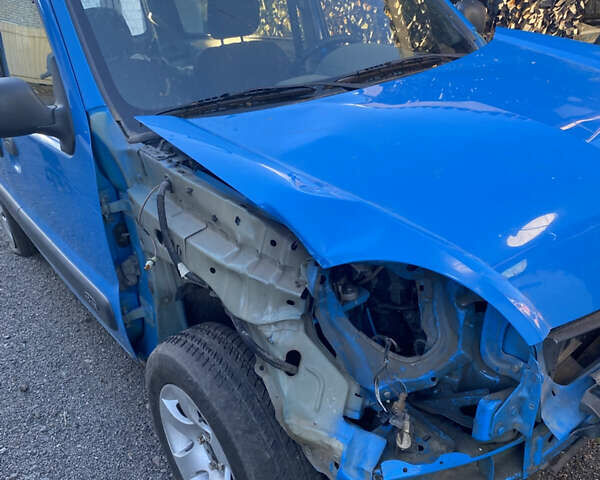 Синий Рено Кенгу, объемом двигателя 1.46 л и пробегом 216 тыс. км за 1200 $, фото 5 на Automoto.ua