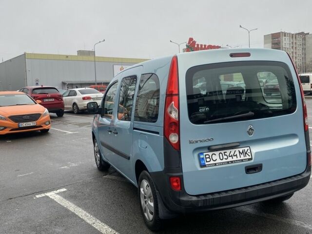 Синий Рено Кенгу, объемом двигателя 1.6 л и пробегом 250 тыс. км за 7199 $, фото 2 на Automoto.ua