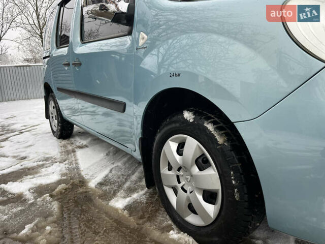 Синій Рено Кєнгу, об'ємом двигуна 1.5 л та пробігом 250 тис. км за 6999 $, фото 4 на Automoto.ua