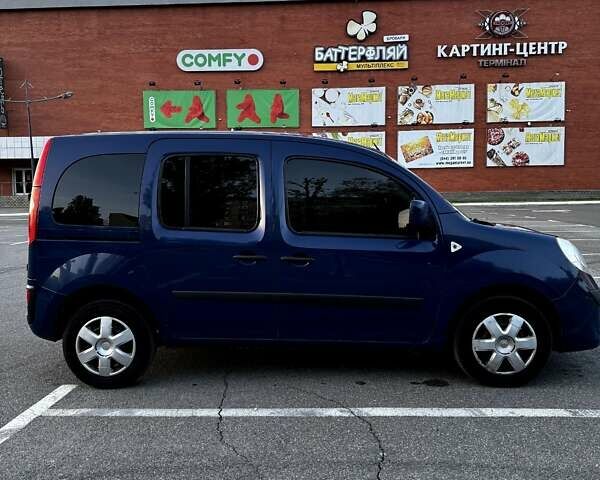 Синий Рено Кенгу, объемом двигателя 1.46 л и пробегом 305 тыс. км за 6100 $, фото 3 на Automoto.ua
