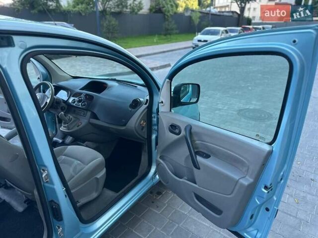Синий Рено Кенгу, объемом двигателя 1.6 л и пробегом 207 тыс. км за 7600 $, фото 26 на Automoto.ua