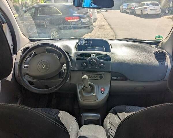 Синий Рено Кенгу, объемом двигателя 1.6 л и пробегом 223 тыс. км за 7000 $, фото 9 на Automoto.ua