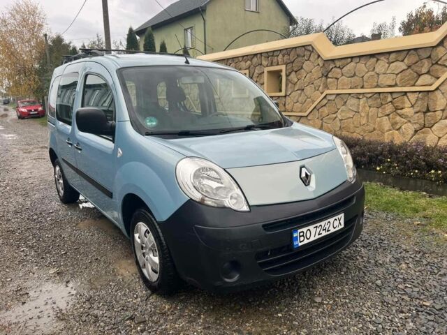 Рено Кенгу 2008 в Кельменцах на Automoto.ua Синий Рено Кенгу, объемом двигателя 1.5 л и пробегом 340 тыс. км за 6400 $, фото 1 на Automoto.ua