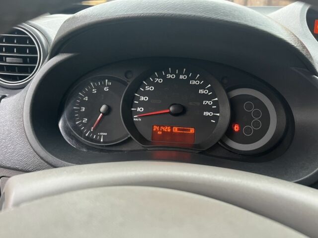 Рено Кенгу 2008 в Кельменцах на Automoto.ua Синий Рено Кенгу, объемом двигателя 1.5 л и пробегом 340 тыс. км за 6400 $, фото 6 на Automoto.ua