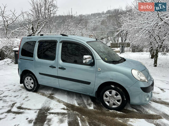 Синій Рено Кєнгу, об'ємом двигуна 1.5 л та пробігом 250 тис. км за 6999 $, фото 23 на Automoto.ua