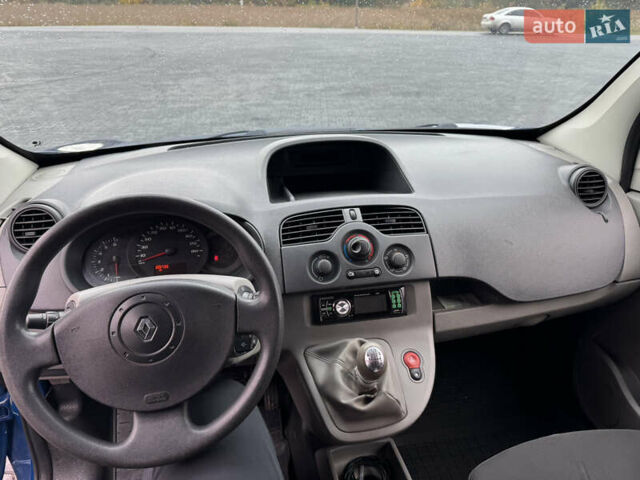 Синий Рено Кенгу, объемом двигателя 1.46 л и пробегом 306 тыс. км за 4850 $, фото 16 на Automoto.ua