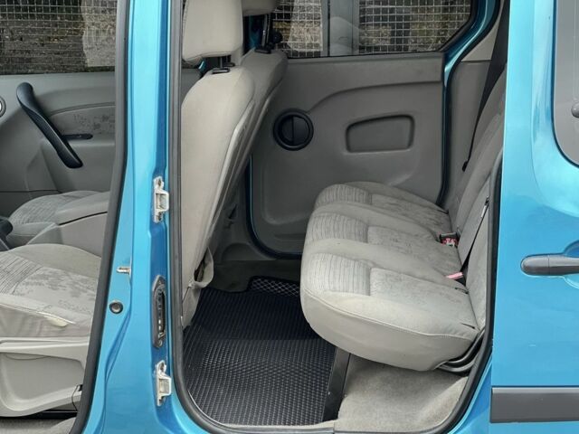 Синий Рено Кенгу, объемом двигателя 1.5 л и пробегом 337 тыс. км за 6500 $, фото 6 на Automoto.ua