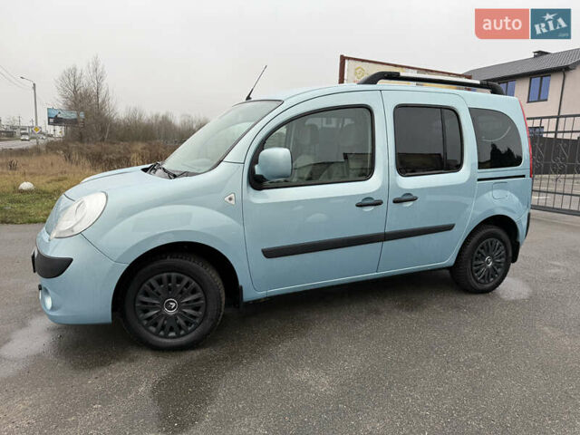 Синий Рено Кенгу, объемом двигателя 1.6 л и пробегом 124 тыс. км за 8200 $, фото 2 на Automoto.ua