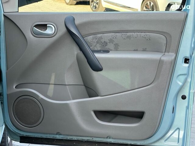 Синий Рено Кенгу, объемом двигателя 1.5 л и пробегом 235 тыс. км за 7990 $, фото 20 на Automoto.ua