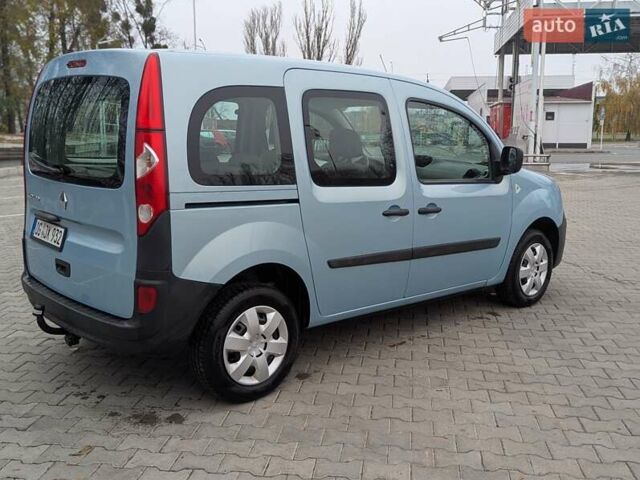 Синій Рено Кєнгу, об'ємом двигуна 1.6 л та пробігом 207 тис. км за 7400 $, фото 9 на Automoto.ua