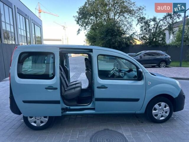 Синий Рено Кенгу, объемом двигателя 1.6 л и пробегом 207 тыс. км за 7600 $, фото 18 на Automoto.ua