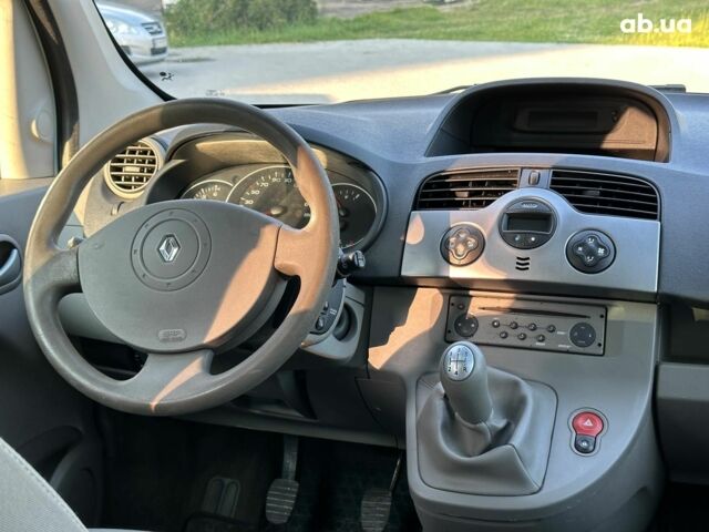 Синий Рено Кенгу, объемом двигателя 1.5 л и пробегом 235 тыс. км за 7990 $, фото 18 на Automoto.ua