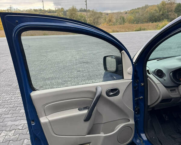 Синий Рено Кенгу, объемом двигателя 1.46 л и пробегом 306 тыс. км за 4850 $, фото 14 на Automoto.ua