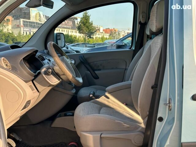 Синий Рено Кенгу, объемом двигателя 1.5 л и пробегом 235 тыс. км за 7990 $, фото 28 на Automoto.ua