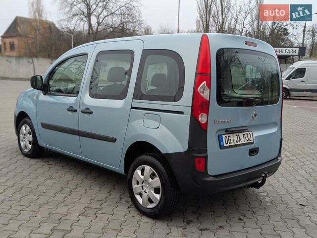 Синій Рено Кєнгу, об'ємом двигуна 1.6 л та пробігом 207 тис. км за 7400 $, фото 3 на Automoto.ua