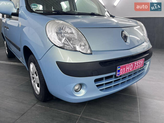 Синий Рено Кенгу, объемом двигателя 1.6 л и пробегом 160 тыс. км за 7500 $, фото 27 на Automoto.ua