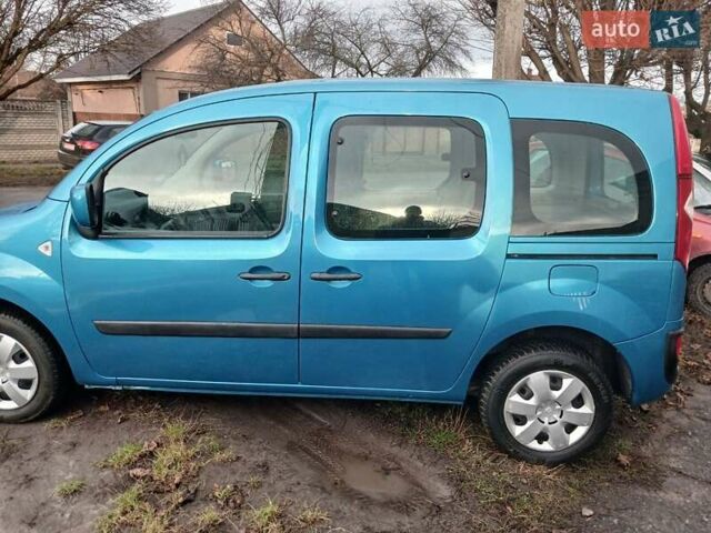 Синий Рено Кенгу, объемом двигателя 1.6 л и пробегом 220 тыс. км за 6850 $, фото 9 на Automoto.ua