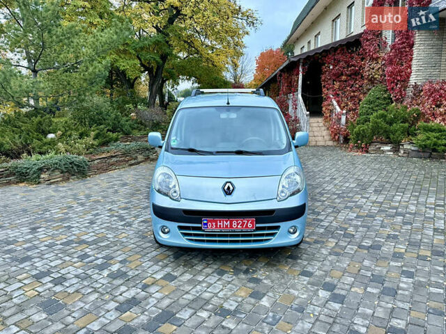 Синий Рено Кенгу, объемом двигателя 1.6 л и пробегом 205 тыс. км за 8550 $, фото 54 на Automoto.ua