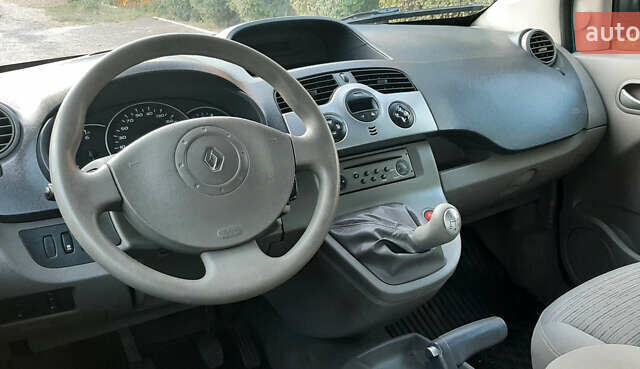 Синій Рено Кєнгу, об'ємом двигуна 1.6 л та пробігом 233 тис. км за 7999 $, фото 31 на Automoto.ua