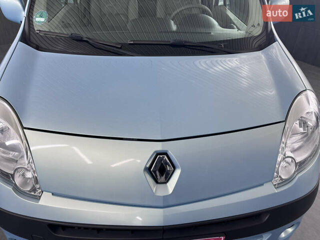 Синий Рено Кенгу, объемом двигателя 1.6 л и пробегом 160 тыс. км за 7500 $, фото 26 на Automoto.ua