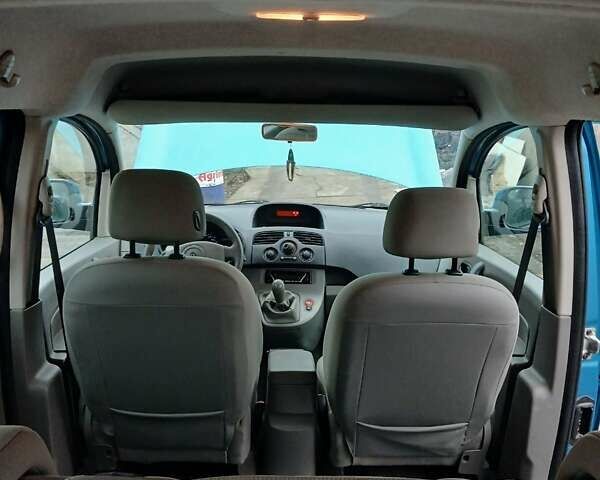 Синий Рено Кенгу, объемом двигателя 1.6 л и пробегом 220 тыс. км за 6850 $, фото 23 на Automoto.ua